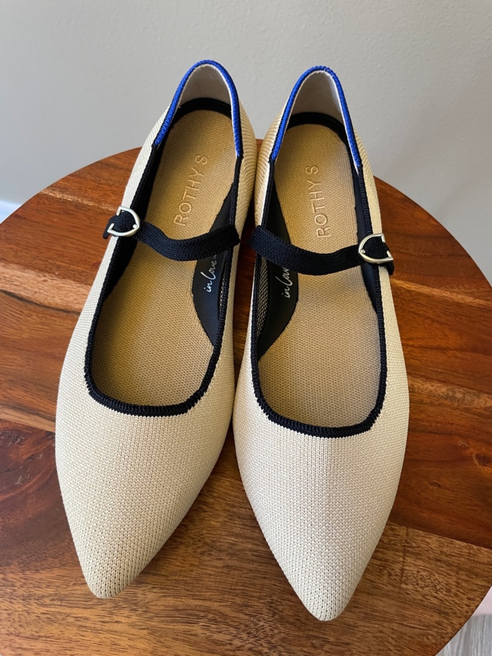 Rothy's Pointed Mary Jane Flats in Cream with Black Trim and Blue Heel sz 8